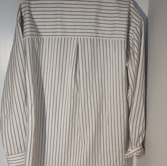 Women Maurice’s Button-Up Blouse #564 - Picture 2 of 3